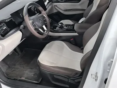 BYD Qin Plus 2024, 27700 км, за 7724.98 USD - фото 9