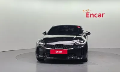 Kia Stinger 2018, 122410 км, за 11080.28 USD
