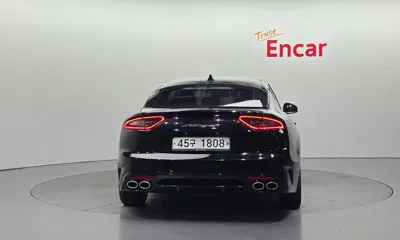 Kia Stinger 2018, 122410 км, за 11080.28 USD