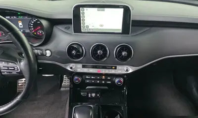 Kia Stinger 2018, 122410 км, за 11080.28 USD - фото 15