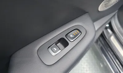 Kia Stinger 2018, 122410 км, за 11080.28 USD - фото 18