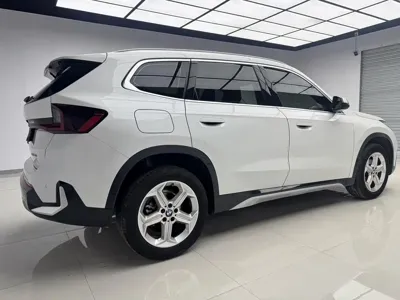 BMW X1 2023, 40000 км, за 32250.49 USD