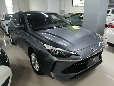 Roewe i5 2024, 10500 км, за 7186.13 USD