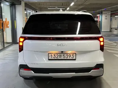 Kia Canival 2025, 9523 км, за 22801.31 USD