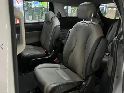 Kia Canival 2025, 9523 км, за 22801.31 USD - фото 7