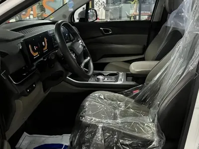 Kia Canival 2025, 9523 км, за 22801.31 USD - фото 11