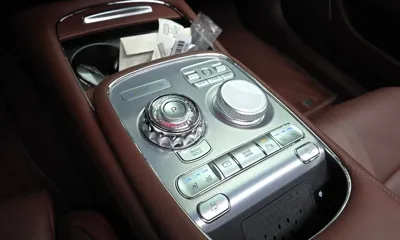 Genesis G90 2023, 60773 км, за 45884.21 USD - фото 9