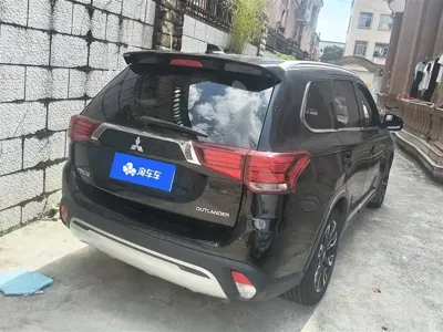 Mitsubishi Outlander 2020, 68000 км, за 8545.87 USD