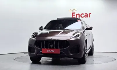 Maserati Grecale 2023, 26105 км, за 43561.64 USD