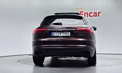 Maserati Grecale 2023, 26105 км, за 43561.64 USD