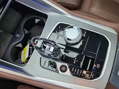 BMW X6 2022, 85577 км, за 41539.35 USD - фото 8