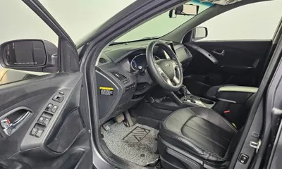 Hyundai Tucson 2013, 148565 км, за 4427.95 USD - фото 10