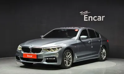 BMW 5-Series · 2018 год