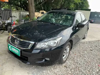 Honda Accord · 2010 год