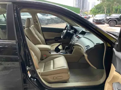 Honda Accord 2010, 140000 км, за 2766.28 USD - фото 6