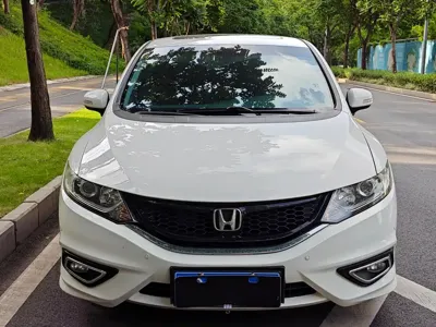 Honda Jade · 2015 год