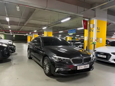 BMW 5-Series 2019, 69218 км, за 14873.09 USD