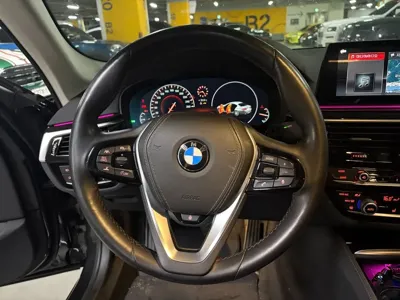 BMW 5-Series 2019, 69218 км, за 14873.09 USD - фото 6