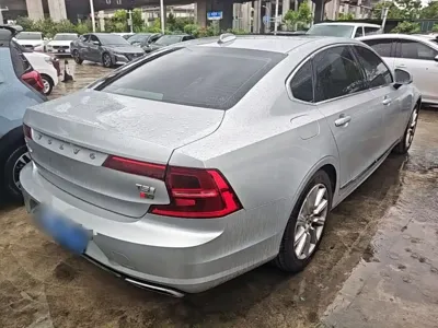 Volvo S90 2020, 95700 км, за 15700.29 USD - фото 7
