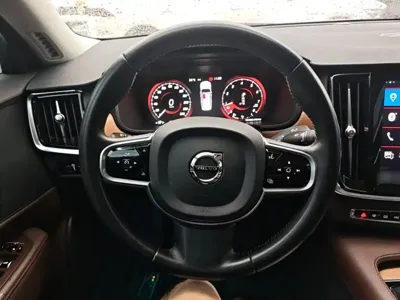 Volvo S90 2020, 95700 км, за 15700.29 USD - фото 11