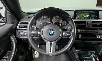 BMW M4 2018, 73359 км, за 33811.09 USD - фото 13