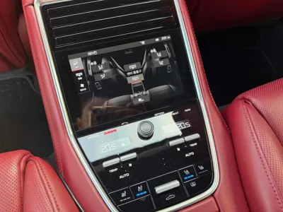 Porsche Panamera 2018, 91500 км, за 47924.41 USD - фото 11