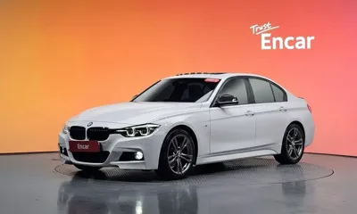 BMW 3-Series · 2018 год
