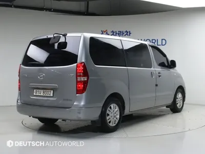 Hyundai Starex 2017, 316705 км, за 3190.73 USD