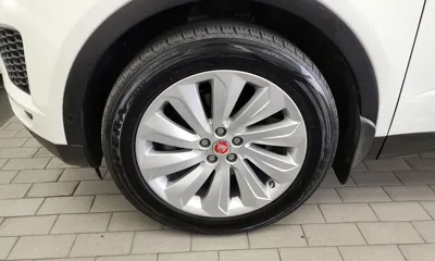 Jaguar E-Pace 2020, 93640 км, за 9621.01 USD