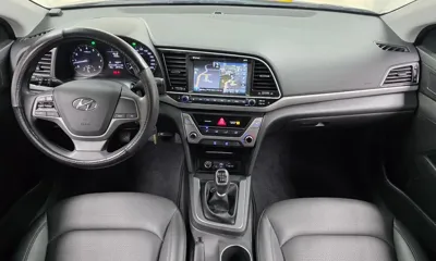 Hyundai Avante 2018, 24741 км, за 5785.61 USD - фото 7