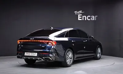 Kia K5 2023, 138171 км, за 11571.21 USD