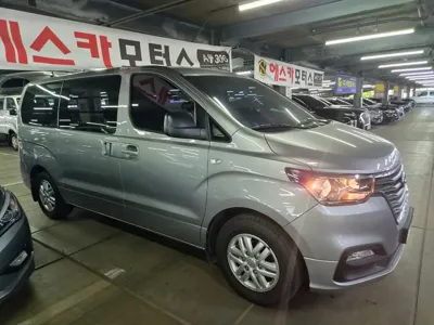 Hyundai Starex 2019, 102191 км, за 8660.54 USD