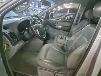 Hyundai Starex 2019, 102191 км, за 8660.54 USD - фото 12