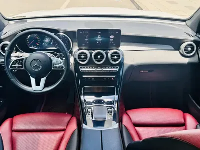 Mercedes-Benz GLC 2020, 100000 км, за 21844.24 USD
