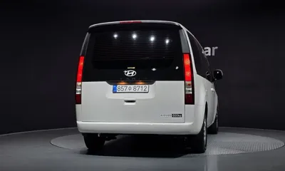 Hyundai Staria 2025, 1007 км, за 21076.97 USD