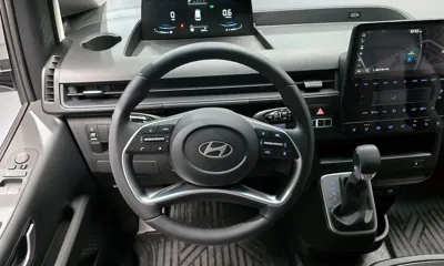 Hyundai Staria 2025, 1007 км, за 21076.97 USD - фото 14