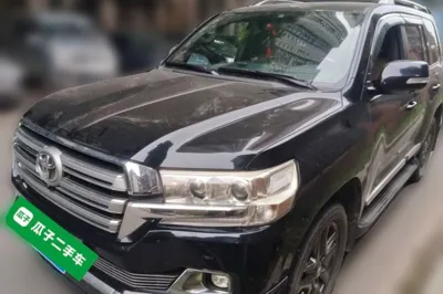 Toyota Land Cruiser · 2016 год