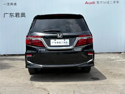 Honda Elysion 2020, 136000 км, за 18241.01 USD
