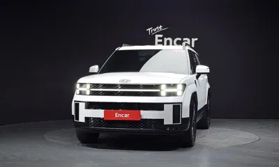 Hyundai Santafe 2025, 4422 км, за 26125.77 USD