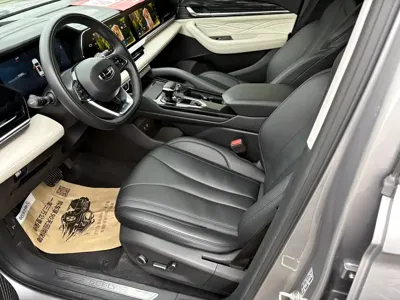 Geely Xingyue L 2023, 60000 км, за 12271.69 USD