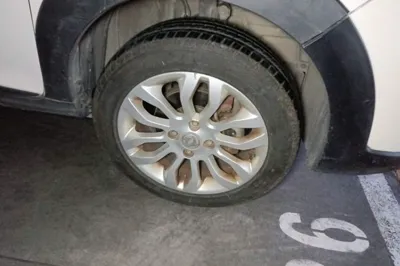 Dongfeng Aeolus AX3 2016, 83900 км, за 2858 USD - фото 24
