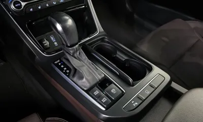 Hyundai Grandeur 2018, 52248 км, за 11750.03 USD - фото 9