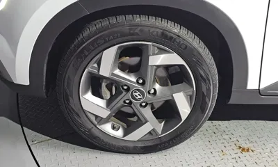 Hyundai Venue 2020, 53937 км, за 9302.64 USD