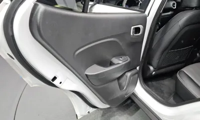 Hyundai Venue 2020, 53937 км, за 9302.64 USD - фото 25