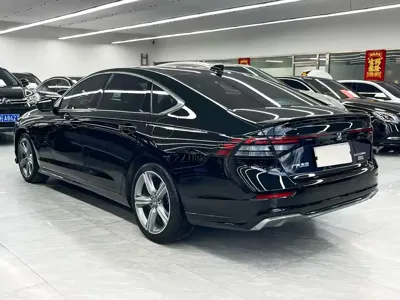Honda Accord 2024, 15000 км, за 17480.53 USD