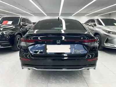 Honda Accord 2024, 15000 км, за 17480.53 USD