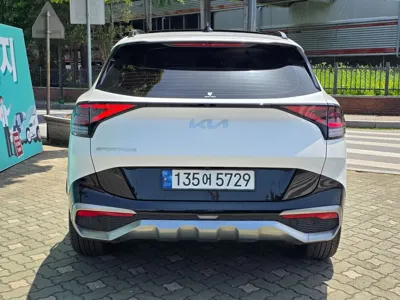 Kia Sportage 2023, 75932 км, за 16738.87 USD