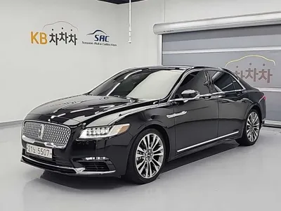 Lincoln Continental · 2017 год