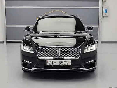 Lincoln Continental 2017, 84321 км, за 10986.15 USD - фото 2