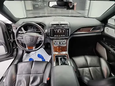 Lincoln Continental 2017, 84321 км, за 10986.15 USD - фото 7